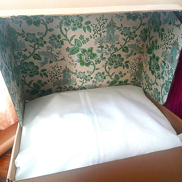 New! Tags!! ALFRED ANGELO Elegant White Strapless SIZE 12 BEADED- DIAMOND WHITE - Picture 13 of 13